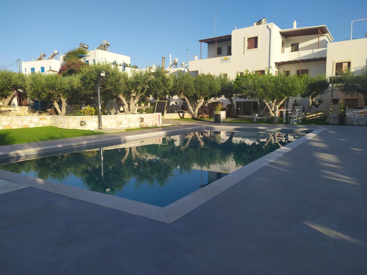 Sunset Studios And Apartments For Adults Over 21 Only Nausa Exteriér fotografie