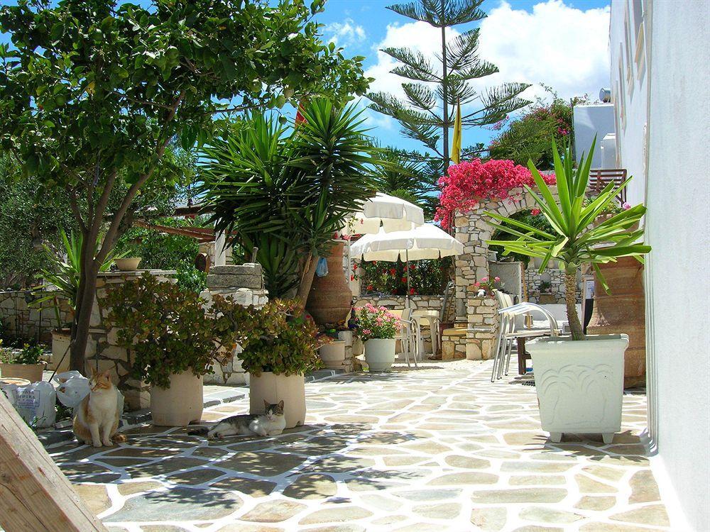 Sunset Studios And Apartments For Adults Over 21 Only Nausa Exteriér fotografie